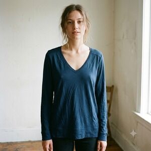 Skin Womens Top 2 Medium Blue Long Sleeve V-Neck Modal Spandex Loungewear